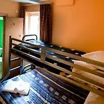 Hostel Avalon House